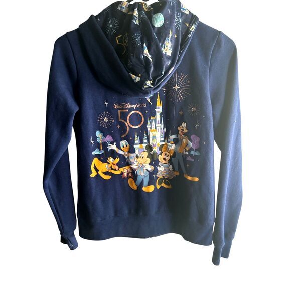 Disney World 50TH Anniversary Micky& Friends Castle Zip Hoodie Jacket Mediu - Picture 2 of 4
